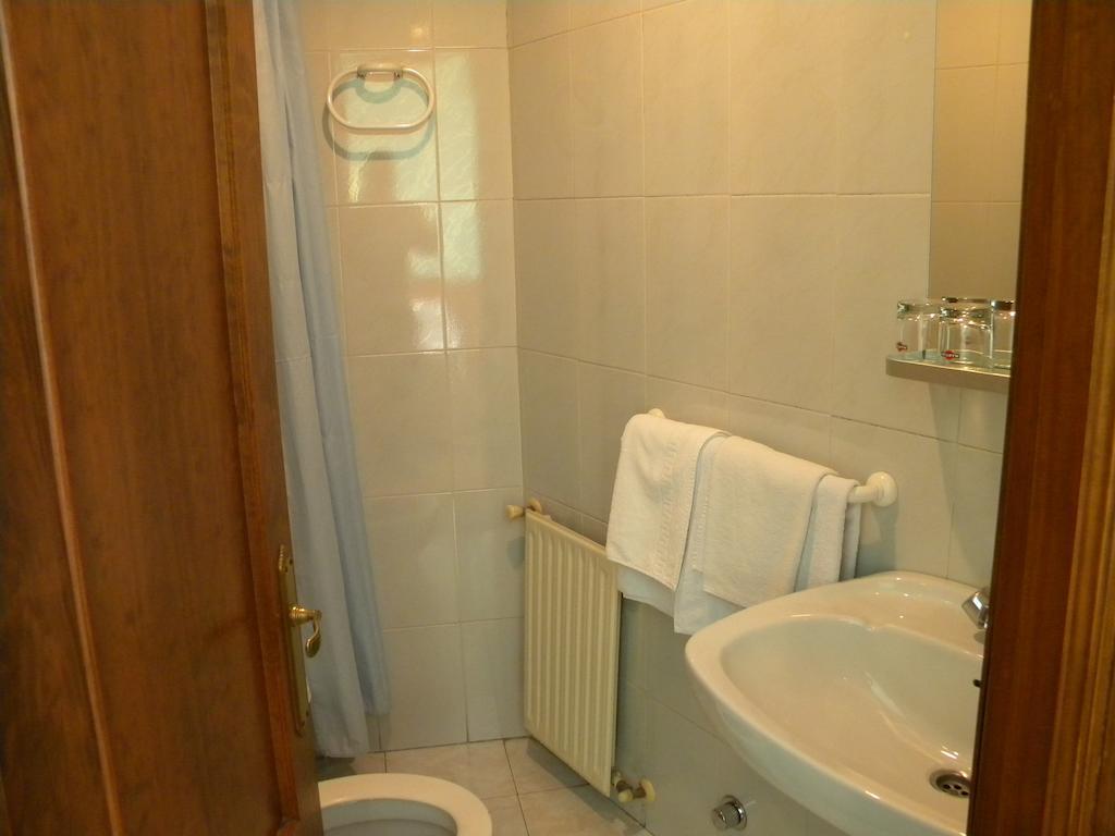 Hotel Solymar Bricia Room photo