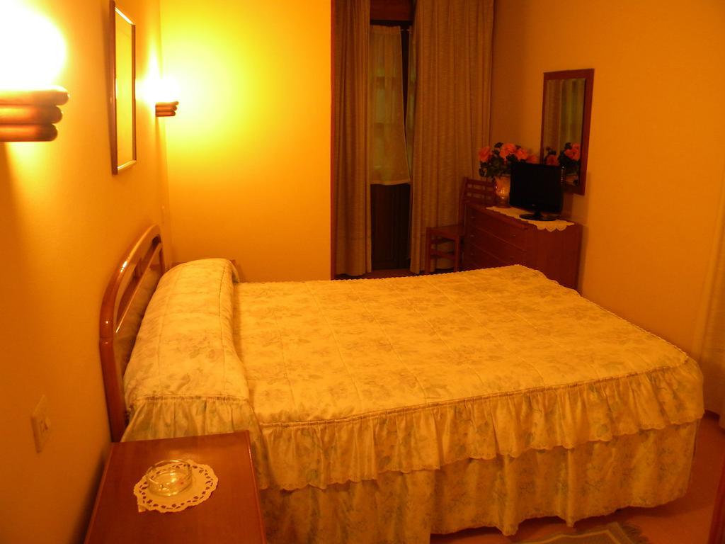 Hotel Solymar Bricia Room photo
